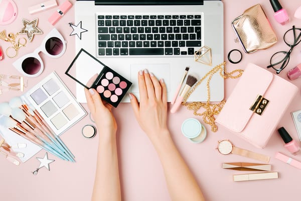 Best Work-at-Home Businesses for Beauty and Makeup Lovers