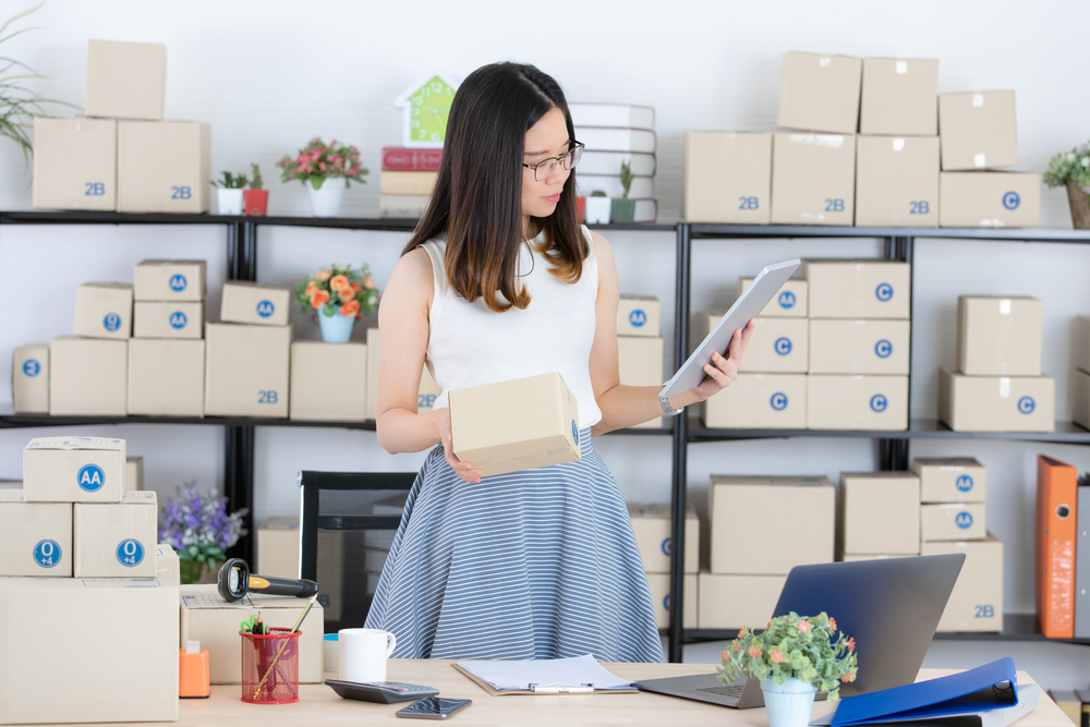 Female eBay Seller using eBay advertising to promote her eBay shop